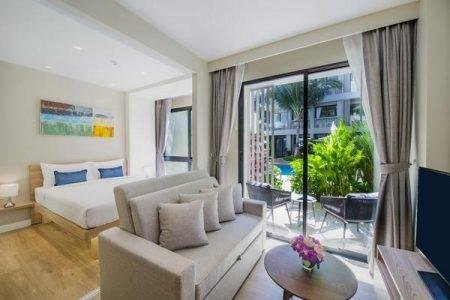 GRAND DELUXE SUITE POOL TERRACE