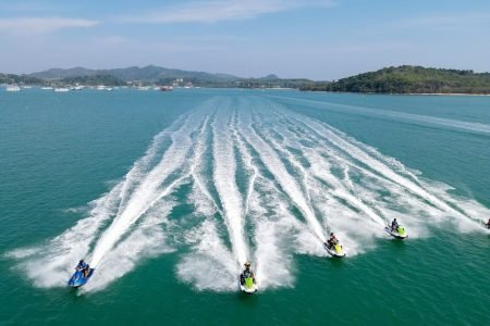 ТУР НА ГИДРОЦИКЛАХ JET SKI TOUR